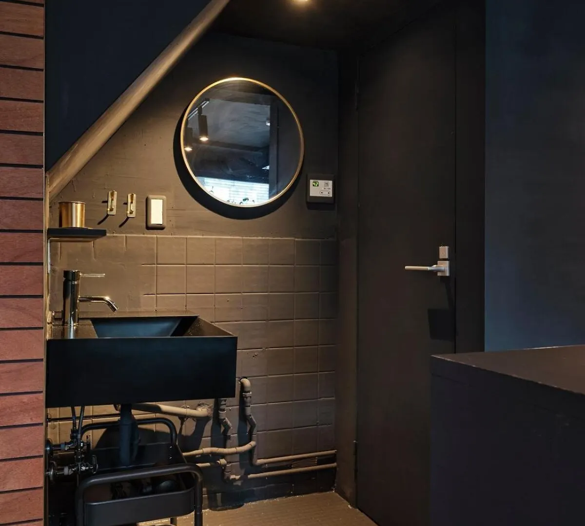 Apartman Vacation Rental Renovated From A Small Hair Salon Tokió