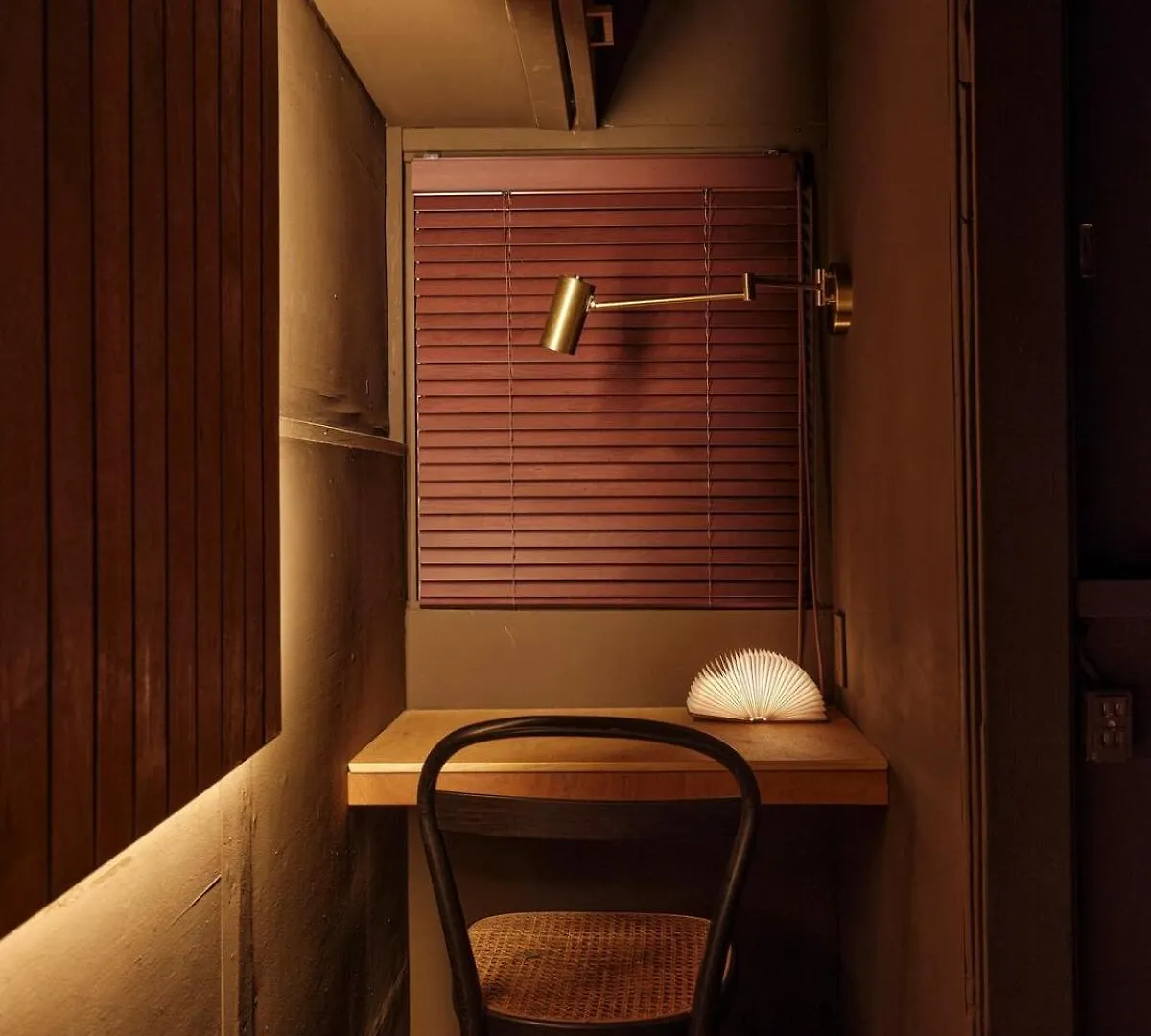 Appartamento Vacation Rental Renovated From A Small Hair Salon Tokyo