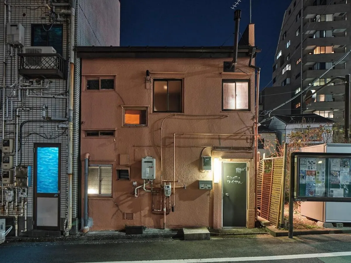 Vacation Rental Renovated From A Small Hair Salon Tokyo Appartamento